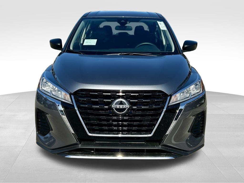 new 2025 Nissan Kicks car, priced at $21,663