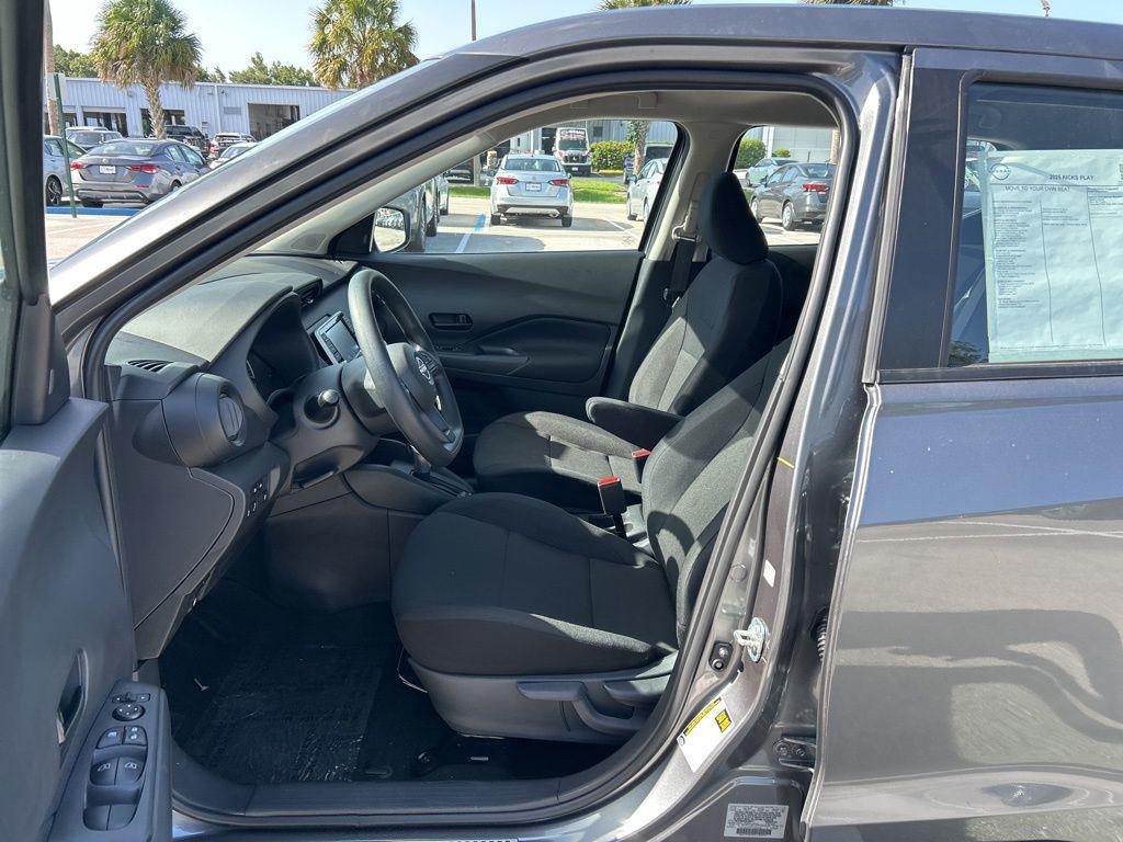 new 2025 Nissan Kicks car, priced at $21,663