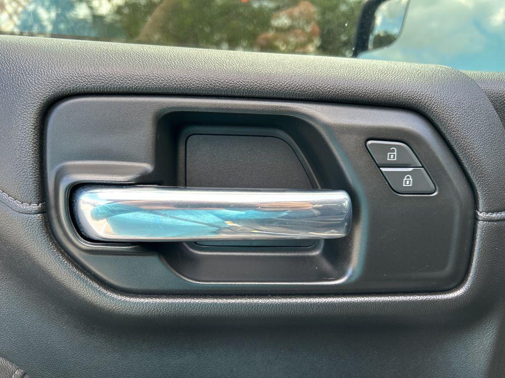 used 2020 Chevrolet Silverado 1500 car, priced at $36,557