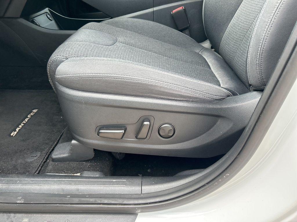 used 2021 Hyundai Santa Fe car, priced at $18,887