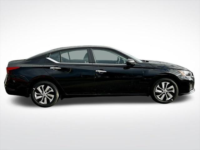 new 2025 Nissan Altima car, priced at $27,750