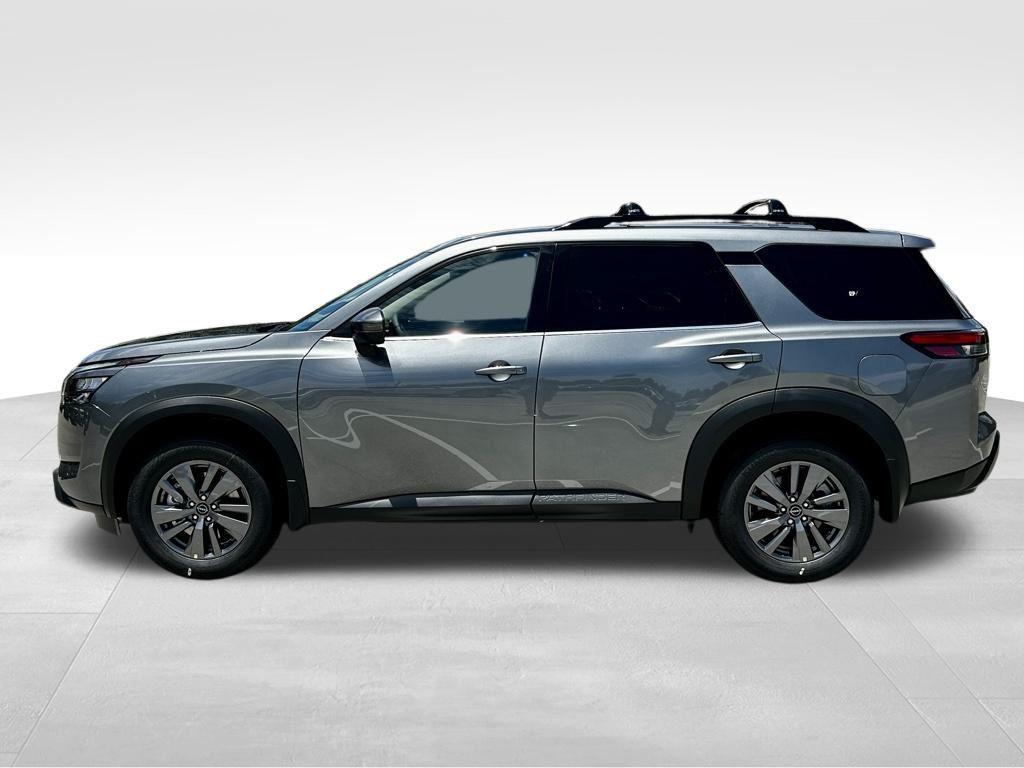 new 2025 Nissan Pathfinder car, priced at $38,934