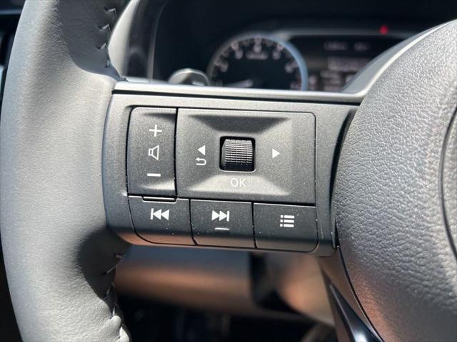 new 2025 Nissan Pathfinder car, priced at $38,934