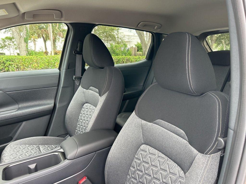 new 2025 Nissan Kicks car, priced at $25,079