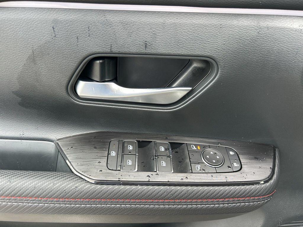 new 2025 Nissan Kicks car, priced at $25,755