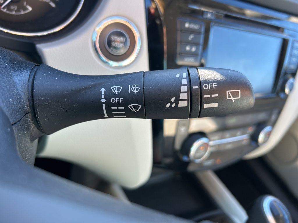 used 2021 Nissan Rogue Sport car, priced at $18,997