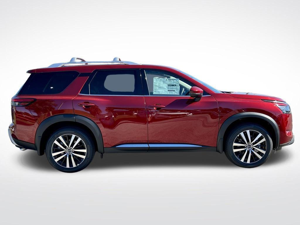 new 2025 Nissan Pathfinder car, priced at $48,318