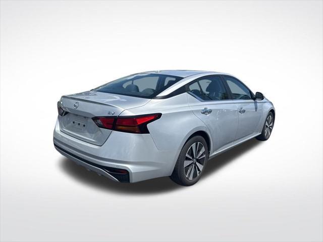 used 2022 Nissan Altima car, priced at $16,712