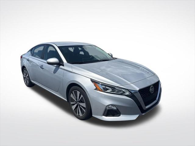 used 2022 Nissan Altima car, priced at $16,712