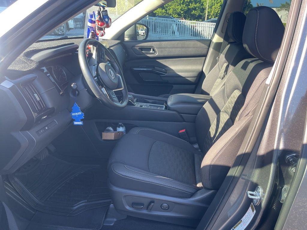 used 2023 Nissan Pathfinder car, priced at $28,553