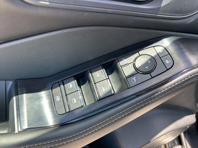 new 2025 Nissan Rogue car, priced at $30,658