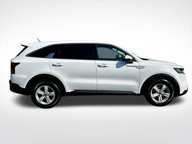 used 2023 Kia Sorento car, priced at $24,418