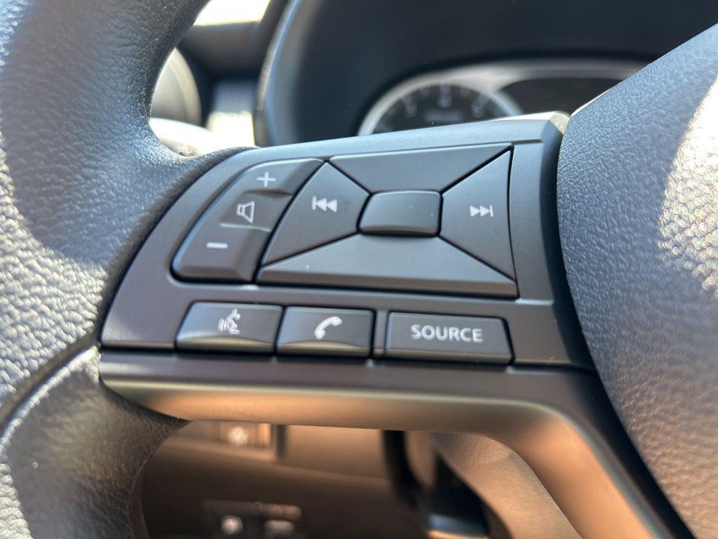 new 2025 Nissan Kicks car, priced at $21,946