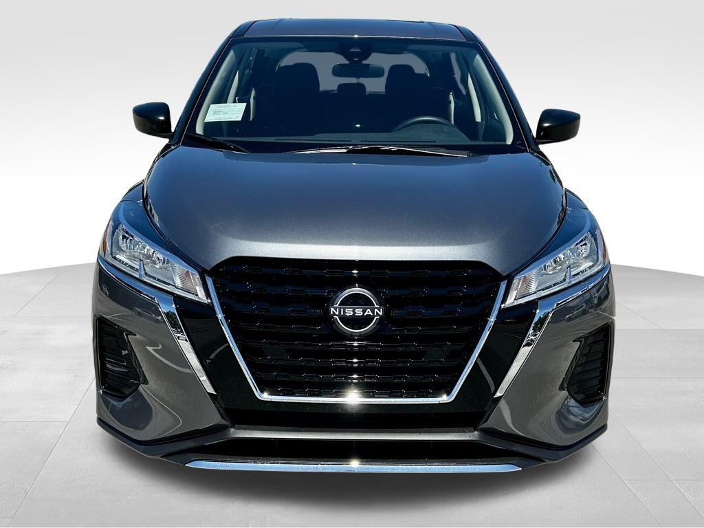 new 2025 Nissan Kicks car, priced at $21,946
