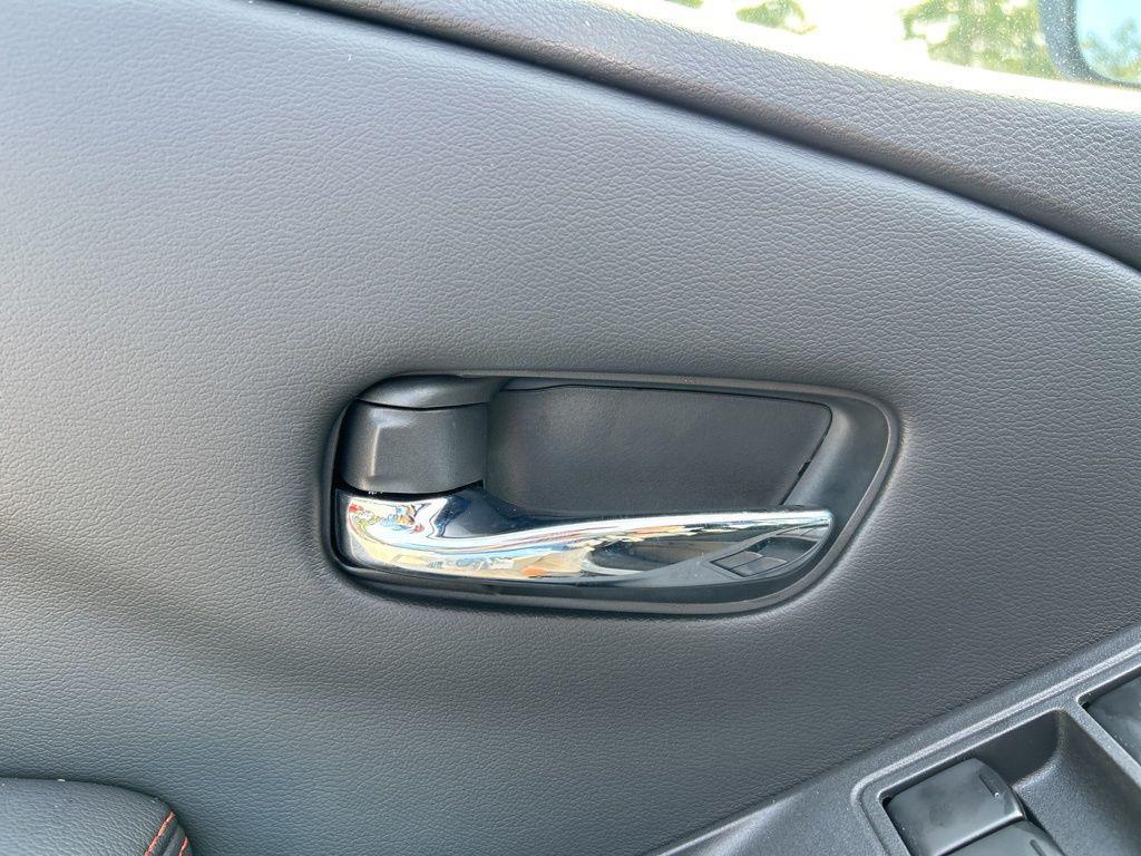 new 2025 Nissan Frontier car, priced at $37,901