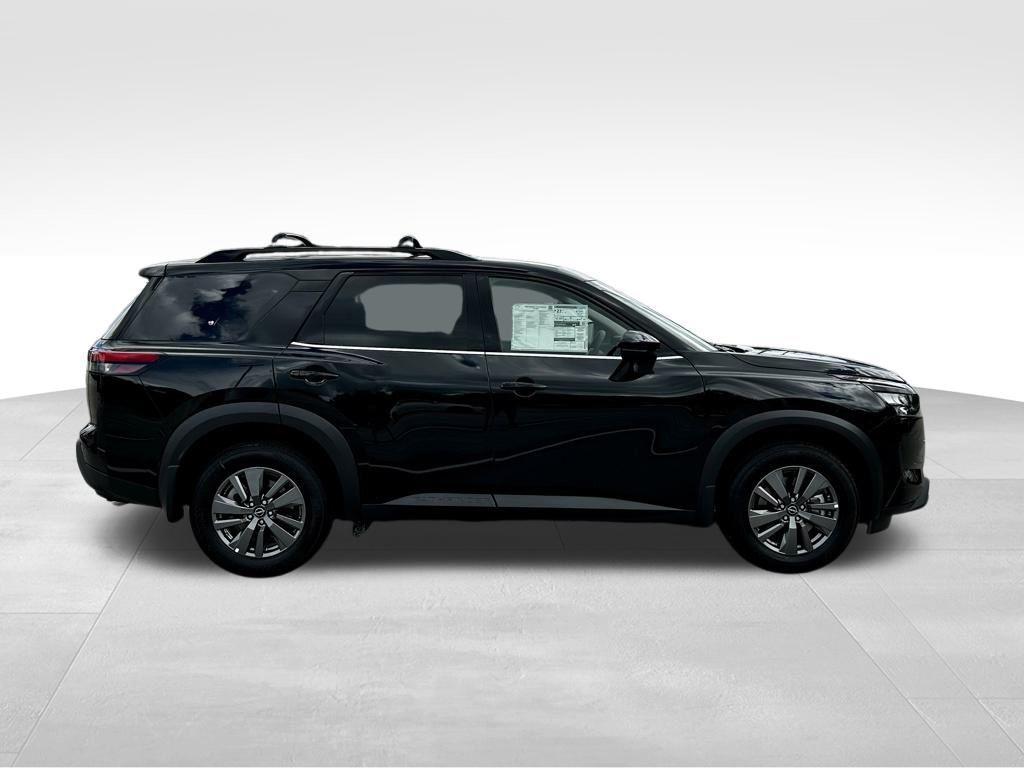 new 2025 Nissan Pathfinder car, priced at $42,408