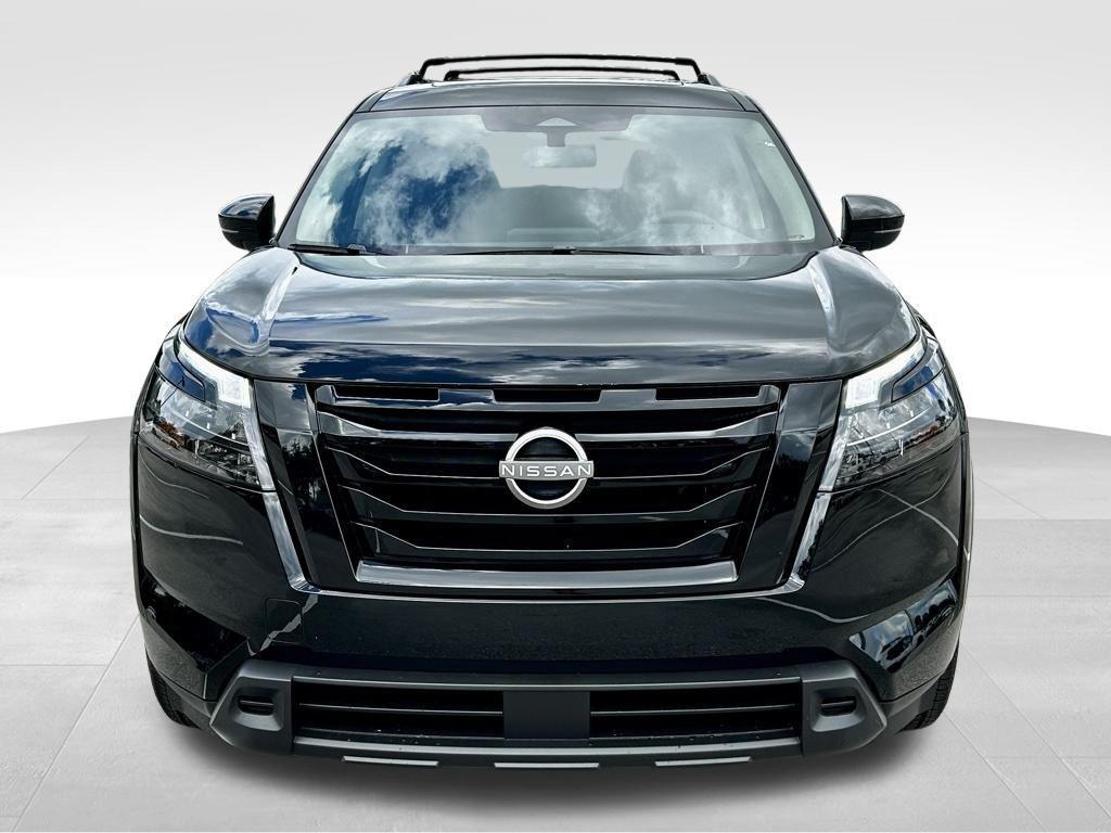 new 2025 Nissan Pathfinder car, priced at $42,408