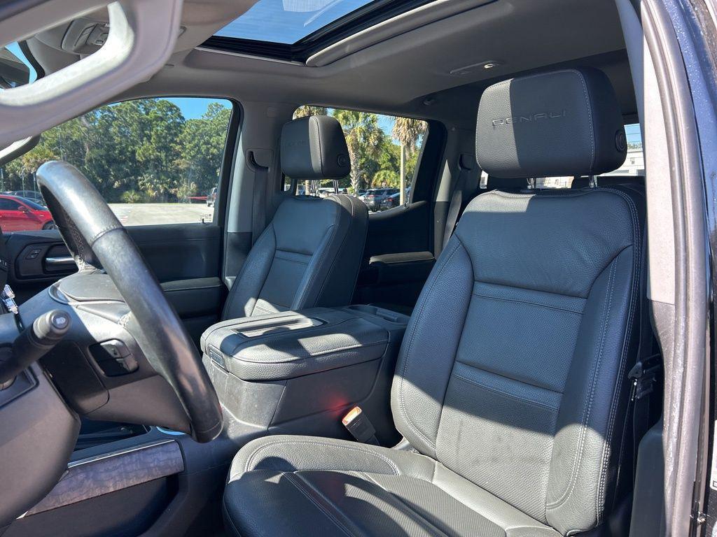 used 2019 GMC Sierra 1500 car, priced at $43,671
