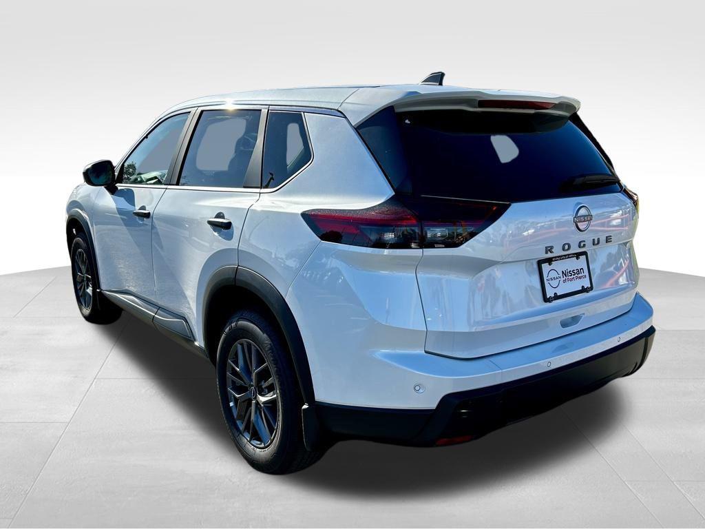 new 2025 Nissan Rogue car, priced at $29,958