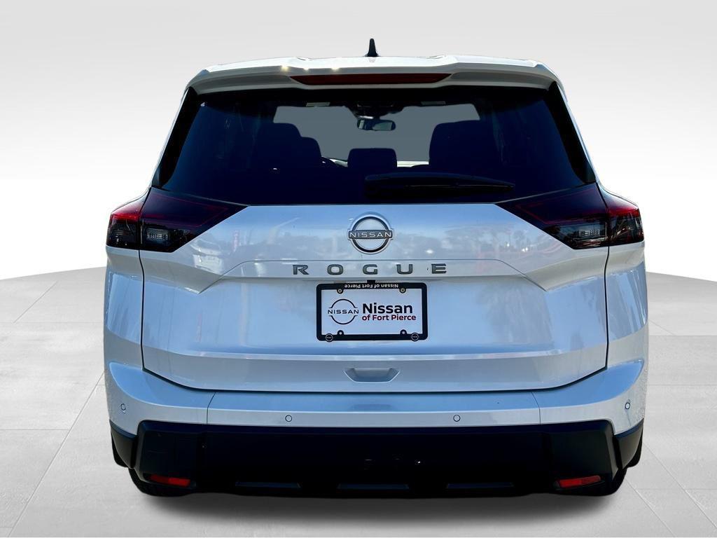 new 2025 Nissan Rogue car, priced at $29,958