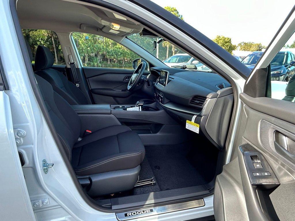 new 2025 Nissan Rogue car, priced at $28,631