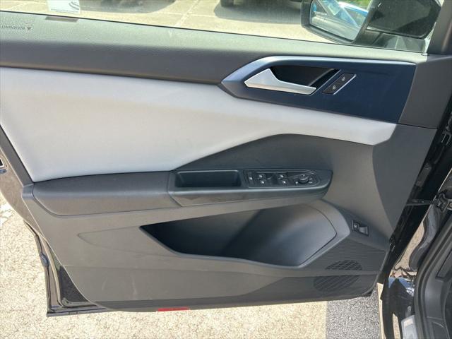 used 2023 Volkswagen Taos car, priced at $20,752
