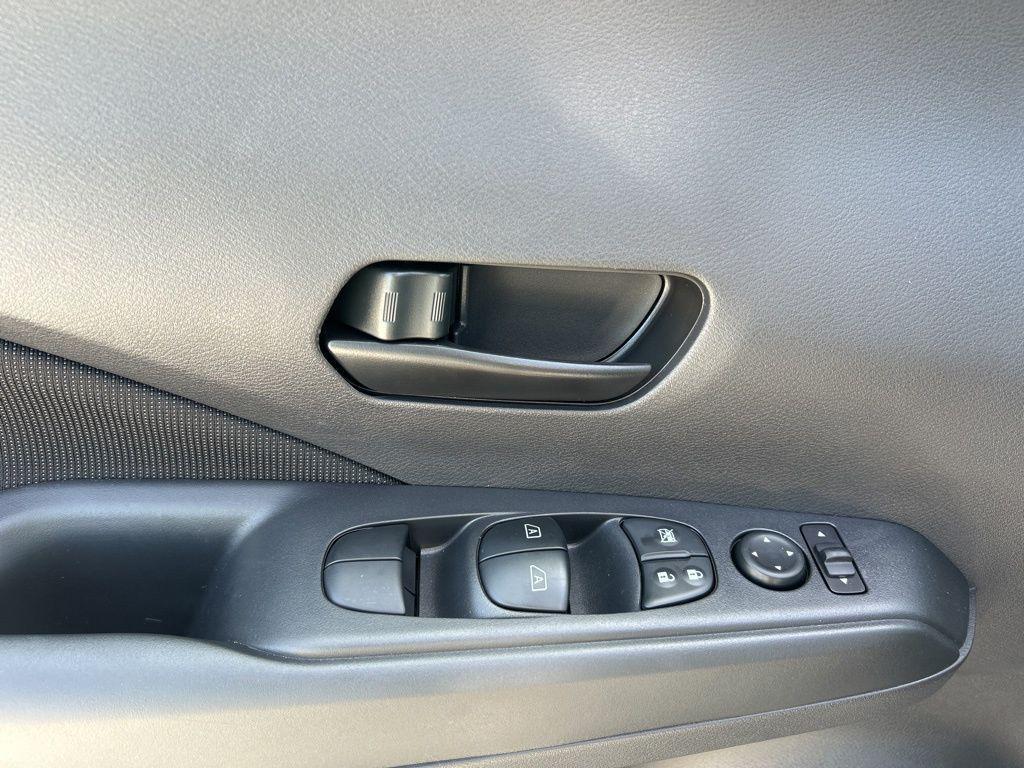 new 2025 Nissan Kicks car, priced at $21,362