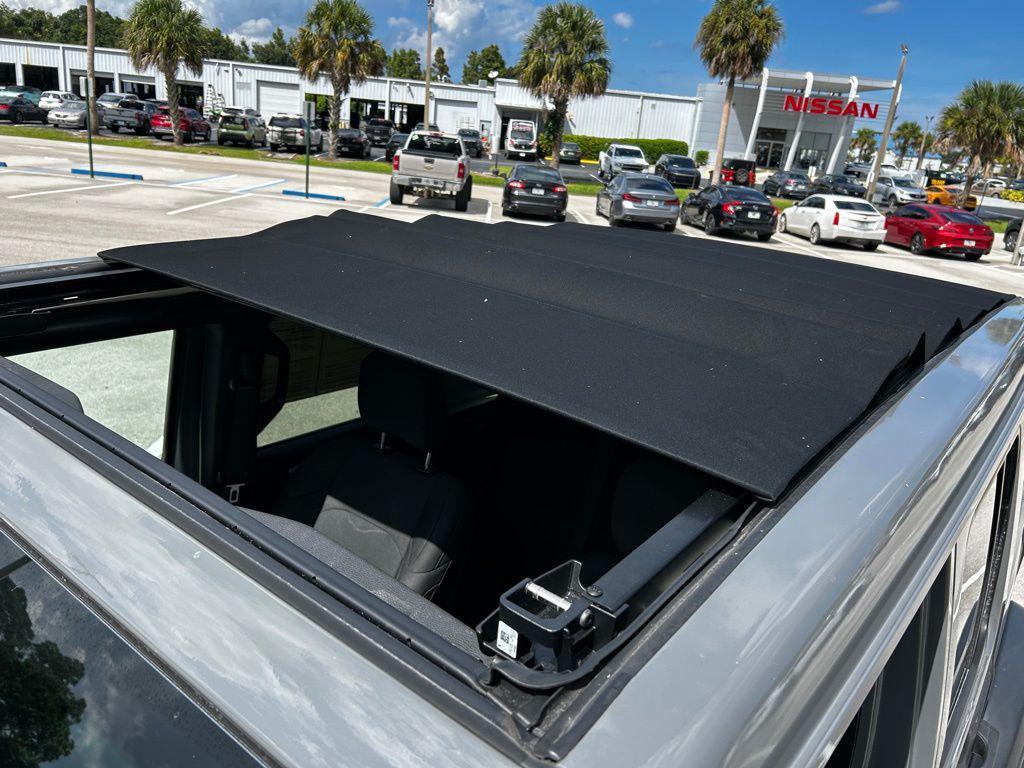 used 2021 Jeep Wrangler Unlimited car, priced at $29,887