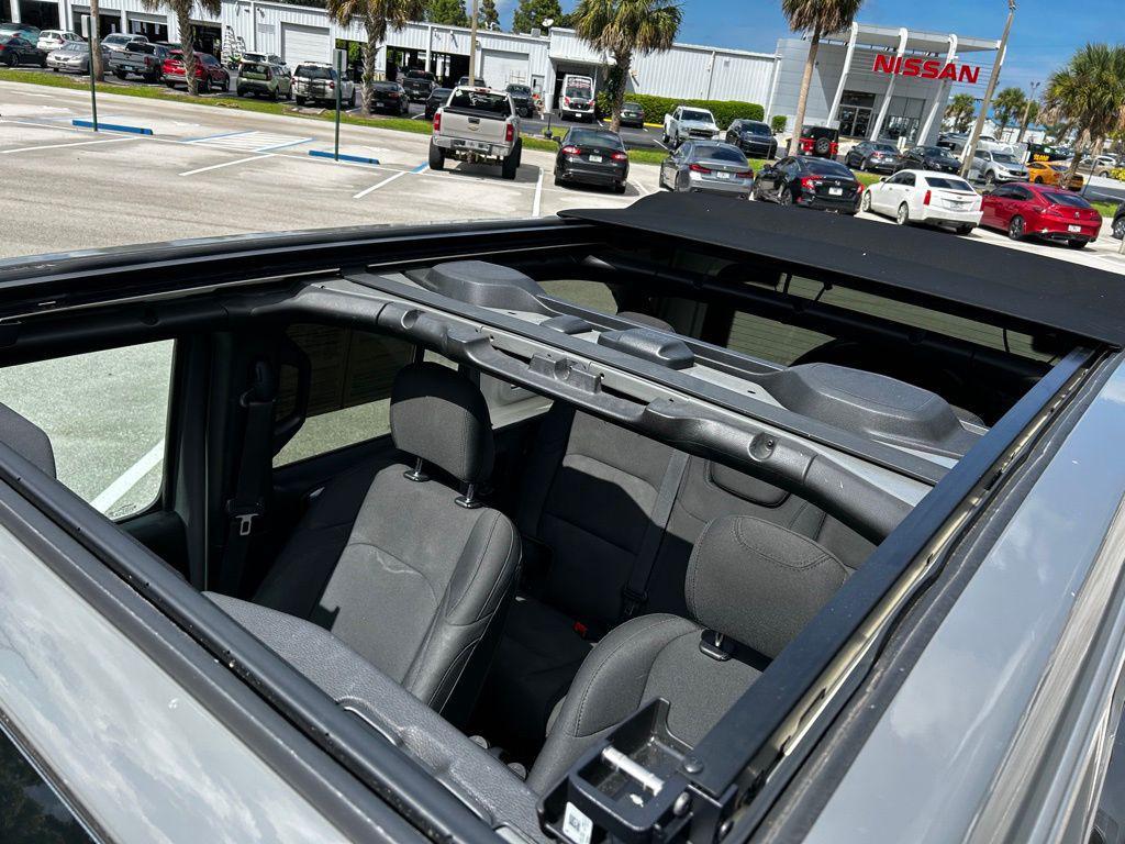 used 2021 Jeep Wrangler Unlimited car, priced at $29,887