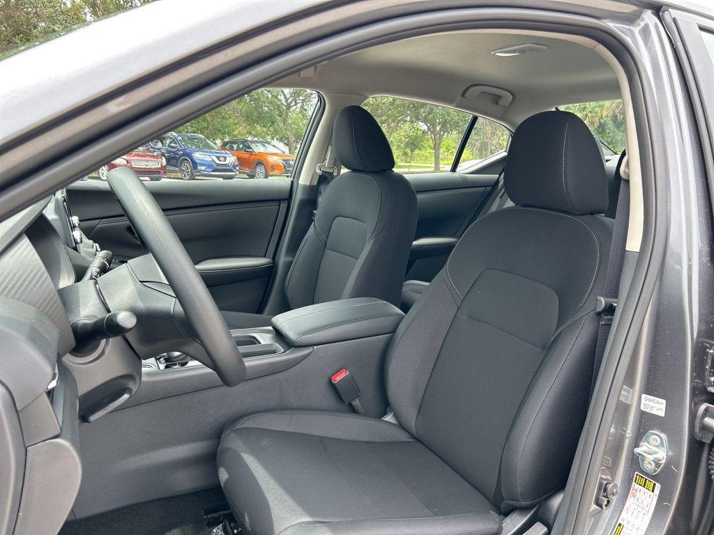 new 2025 Nissan Sentra car, priced at $21,020