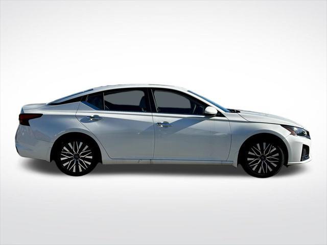 new 2024 Nissan Altima car, priced at $27,316