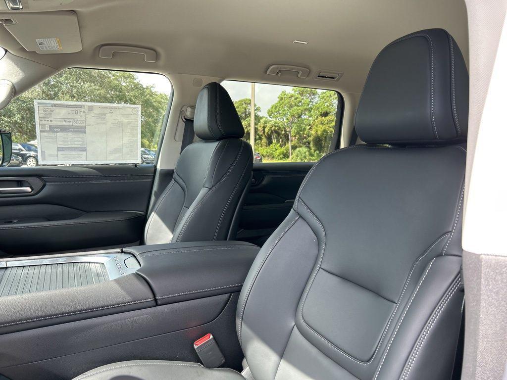 new 2026 Nissan Armada car, priced at $62,015