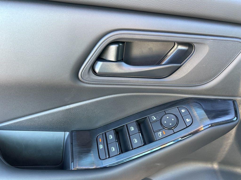 new 2025 Nissan Rogue car, priced at $28,631