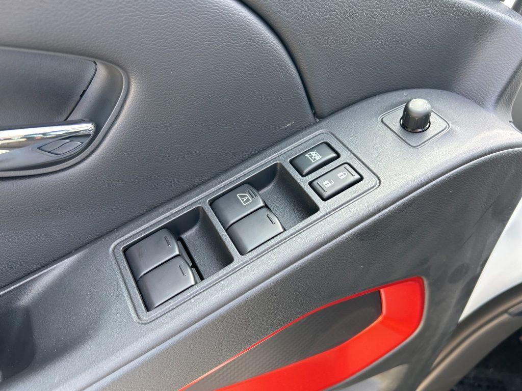 new 2025 Nissan Frontier car, priced at $39,051