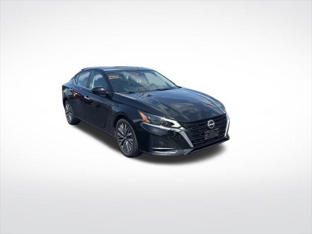 used 2023 Nissan Altima car, priced at $18,873