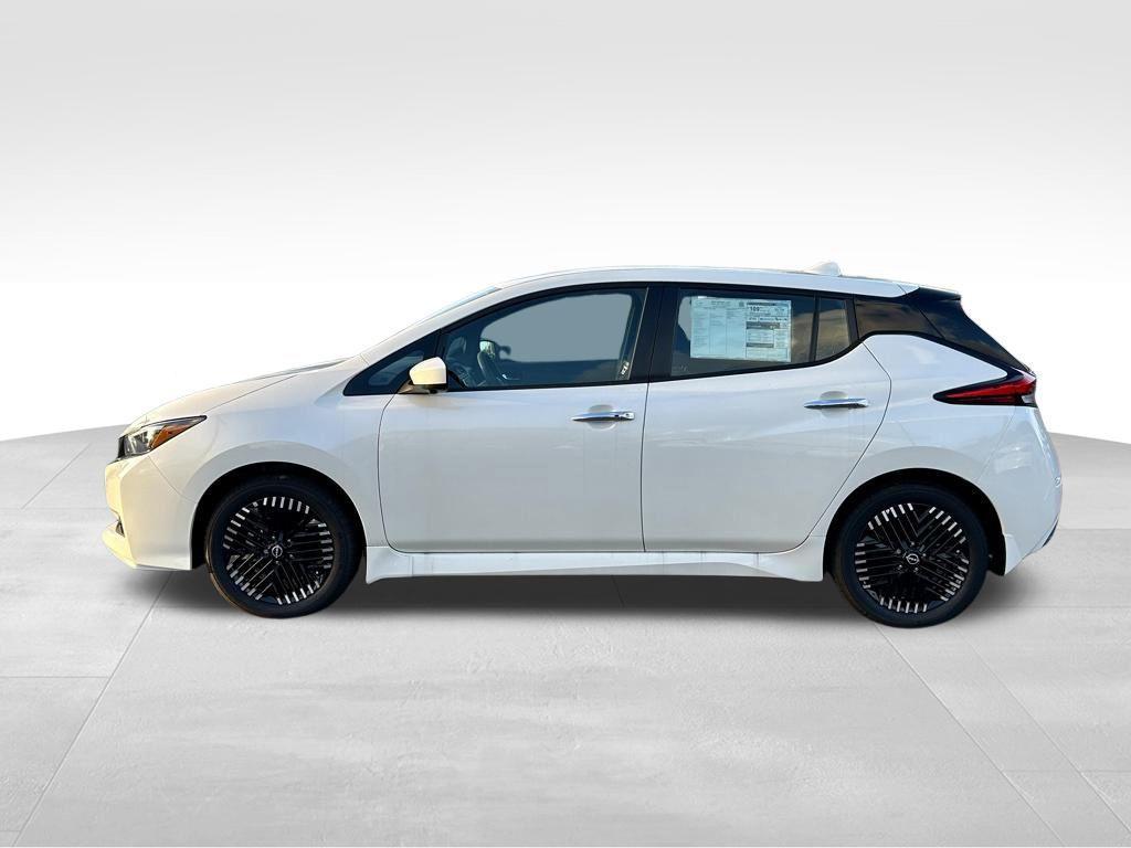 new 2025 Nissan Leaf car, priced at $35,495