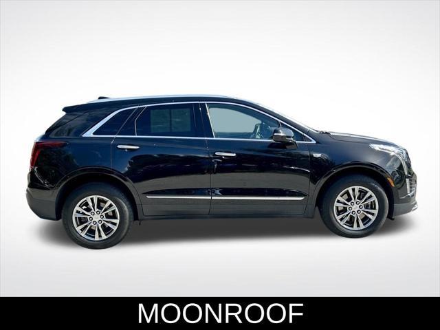 used 2022 Cadillac XT5 car, priced at $29,876