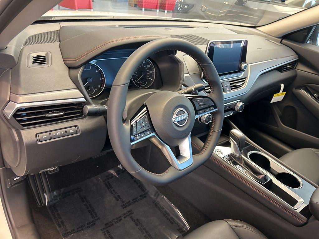 new 2025 Nissan Altima car, priced at $27,916