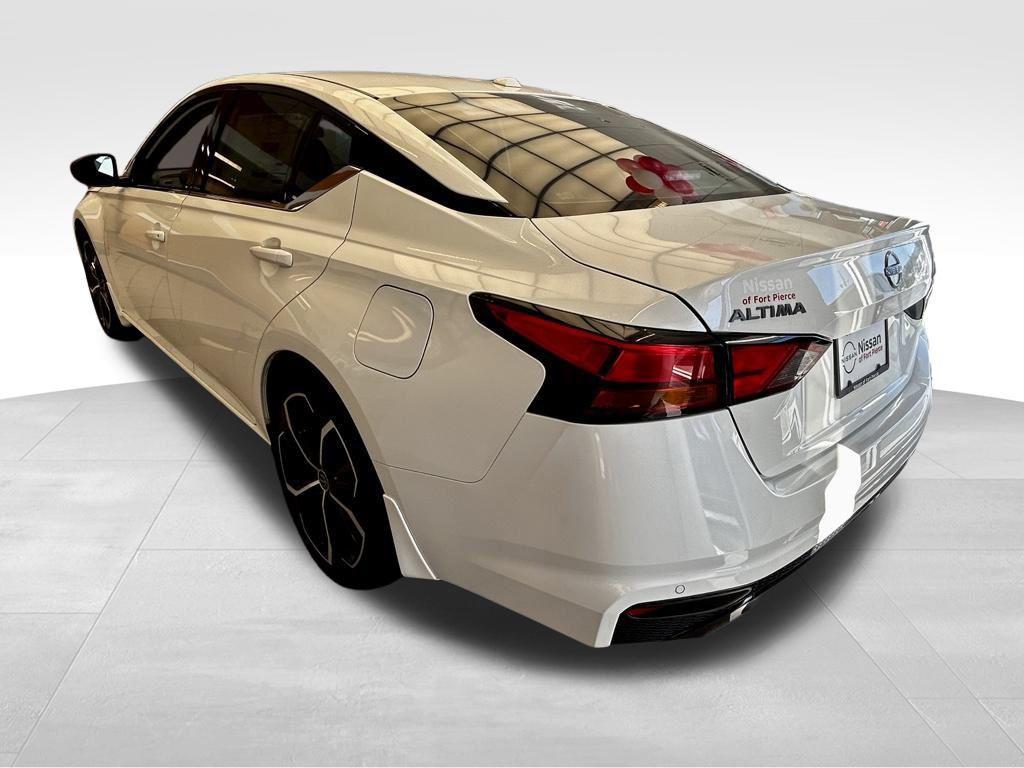 new 2025 Nissan Altima car, priced at $27,916