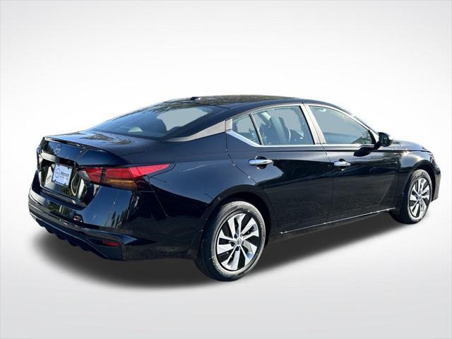 new 2025 Nissan Altima car, priced at $27,750