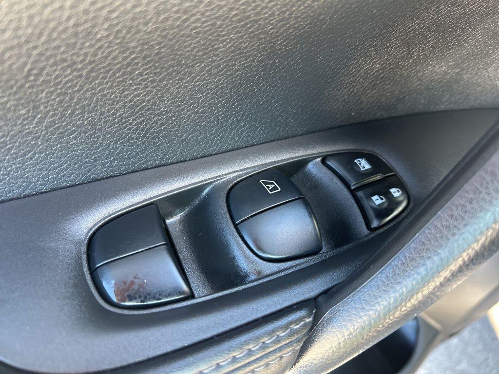 used 2021 Nissan Rogue Sport car, priced at $17,964