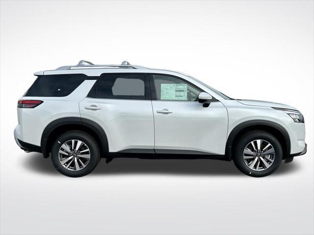 new 2025 Nissan Pathfinder car, priced at $39,902