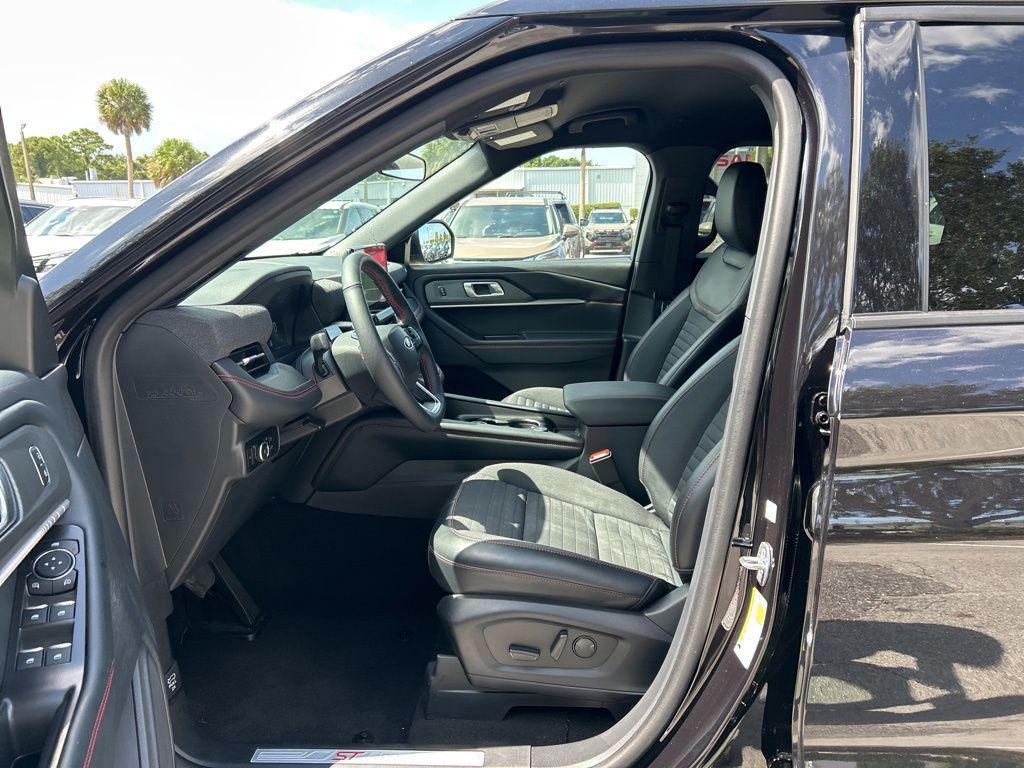 used 2025 Ford Explorer car, priced at $39,242