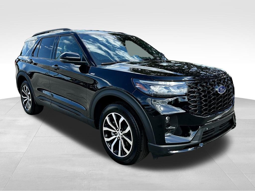 used 2025 Ford Explorer car, priced at $39,242