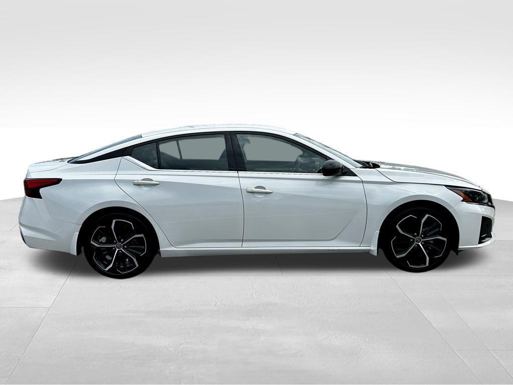 used 2024 Nissan Altima car, priced at $20,346