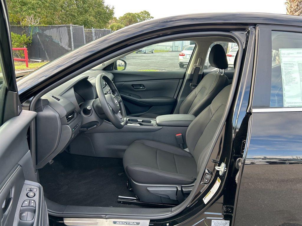new 2025 Nissan Sentra car, priced at $21,317