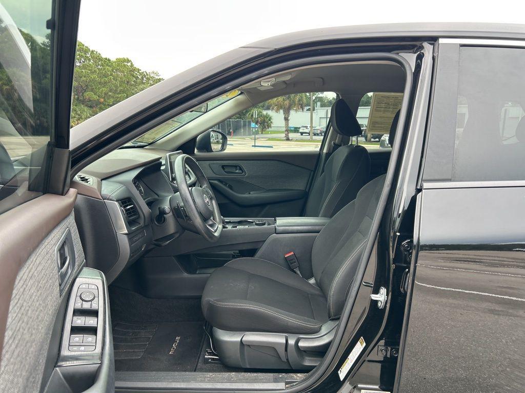 used 2023 Nissan Rogue car, priced at $19,601