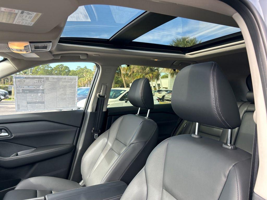 new 2025 Nissan Rogue car, priced at $38,062