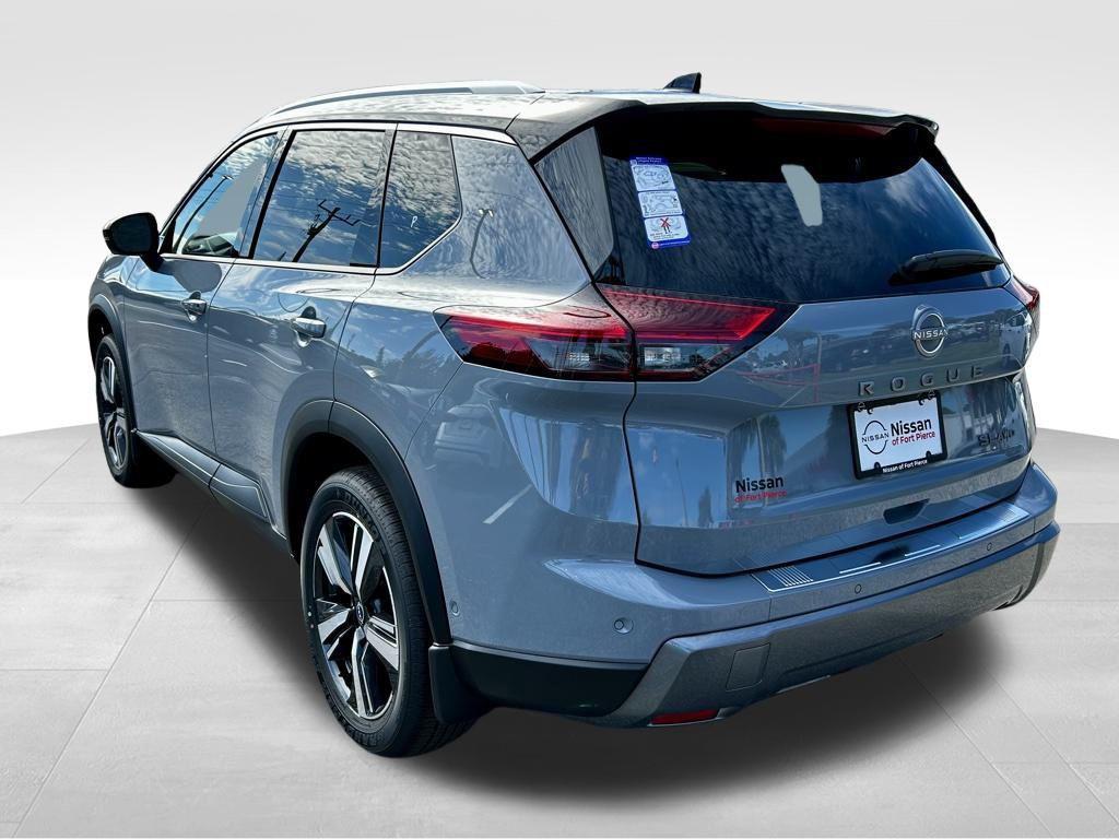 new 2025 Nissan Rogue car, priced at $38,062
