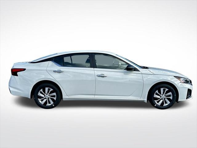 new 2025 Nissan Altima car, priced at $27,750